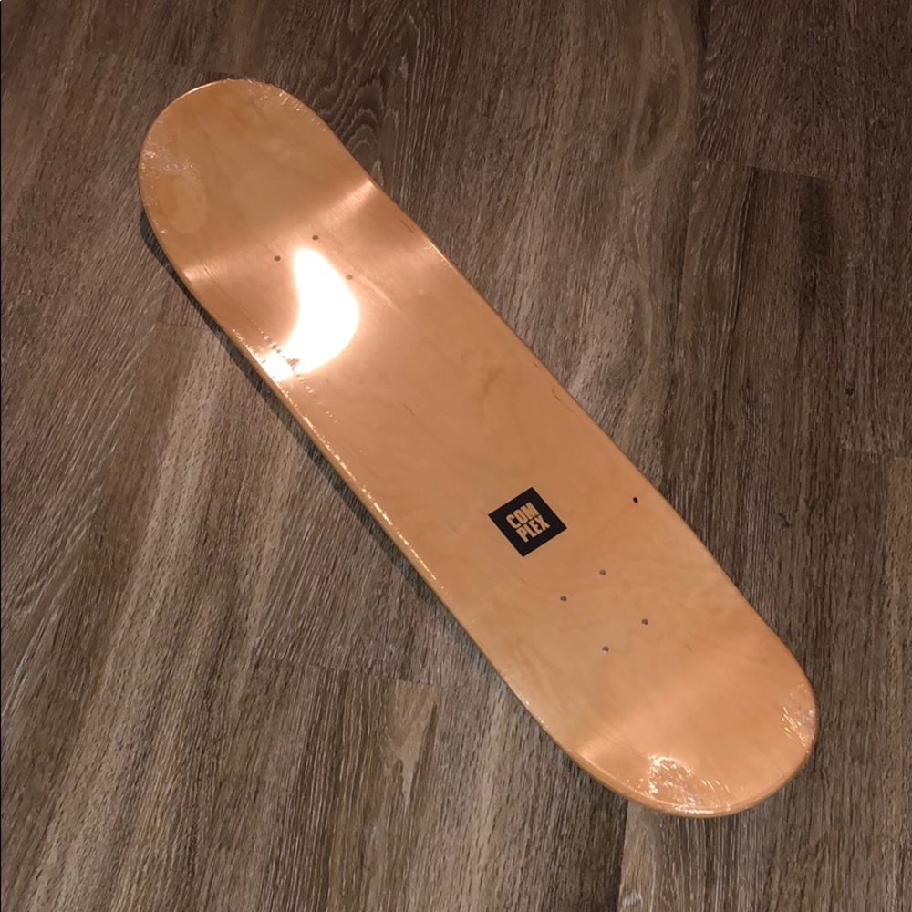 Skate board